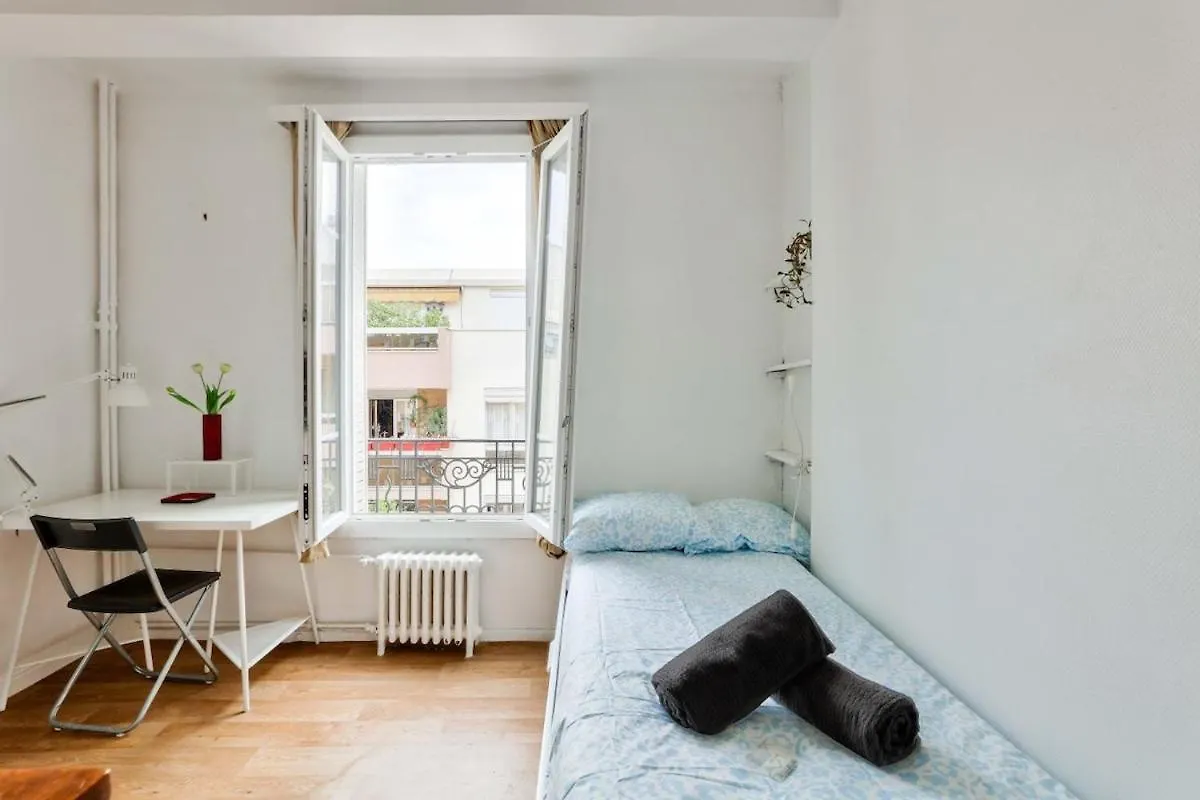 شقة Studio Near Pere Lachaise Cemetery باريس